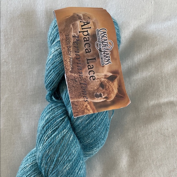 Cascade Alpaca Lace Yarn - Picture 2 of 4